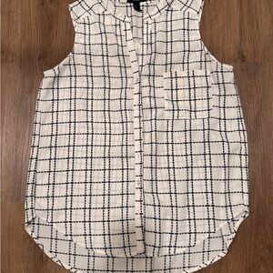 Forever 21 Black and White Patterned Top